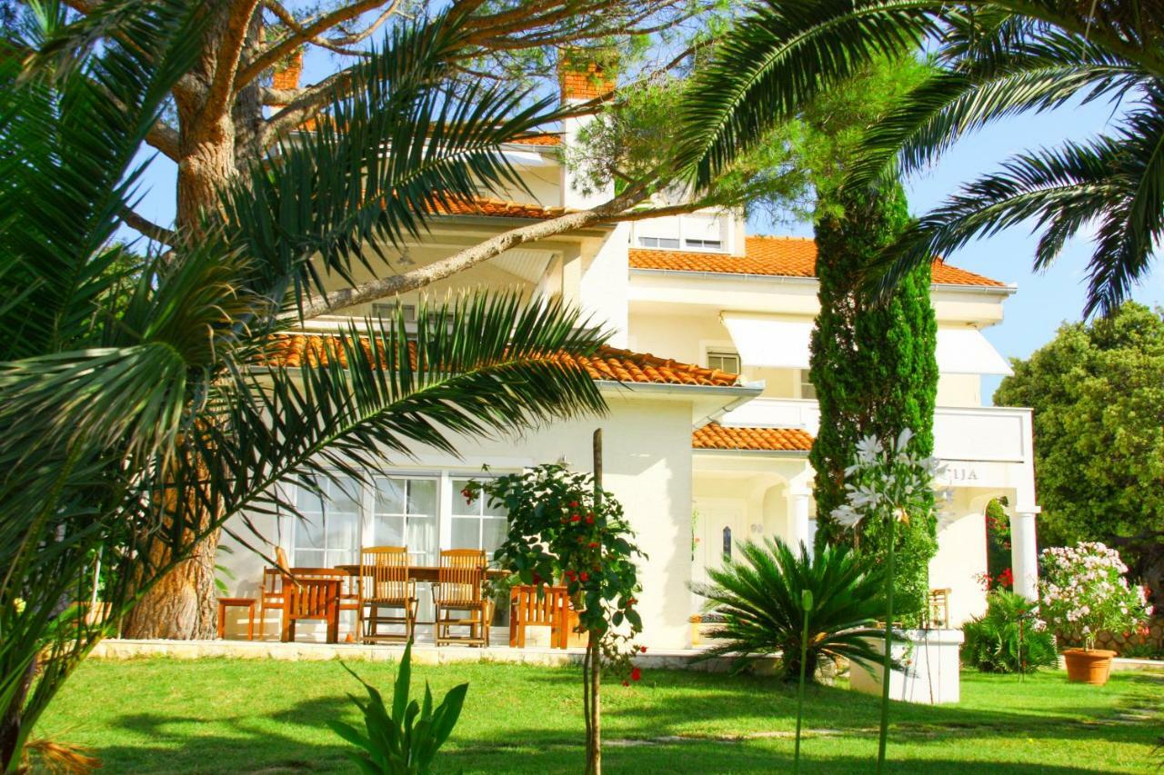 Villa Lucija Rab Town Exteriör bild