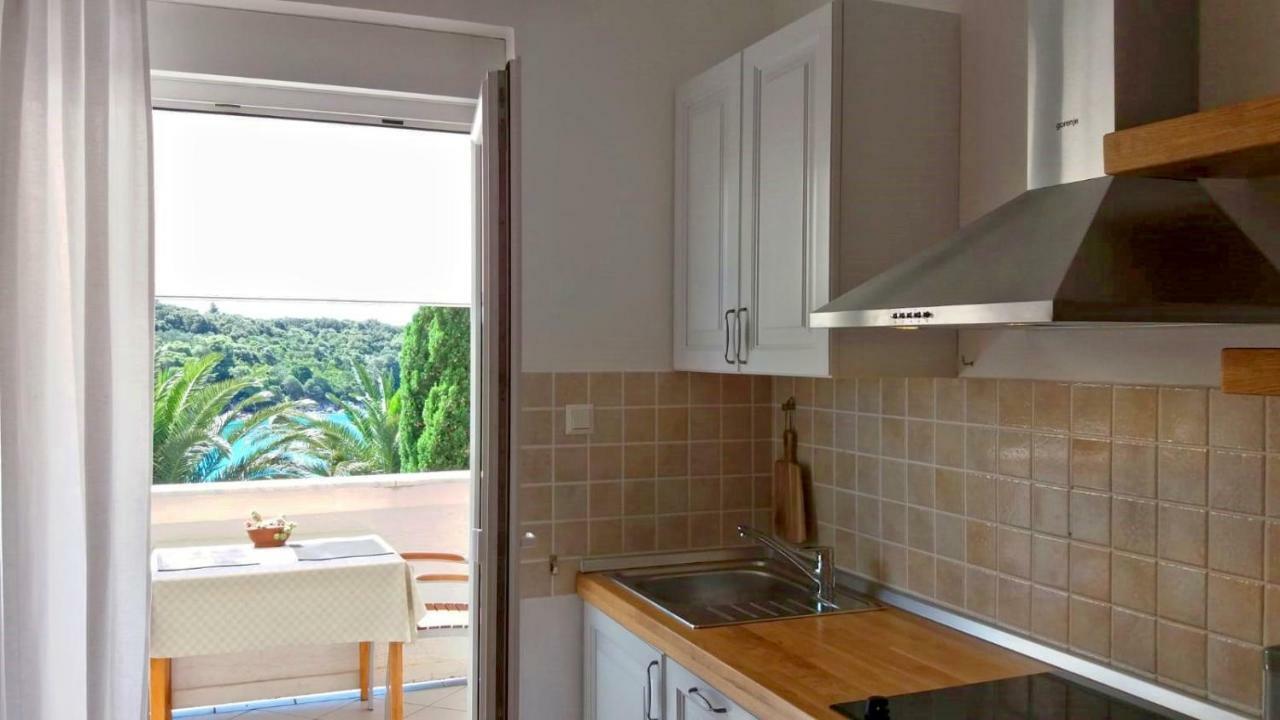 Villa Lucija Rab Town Exteriör bild